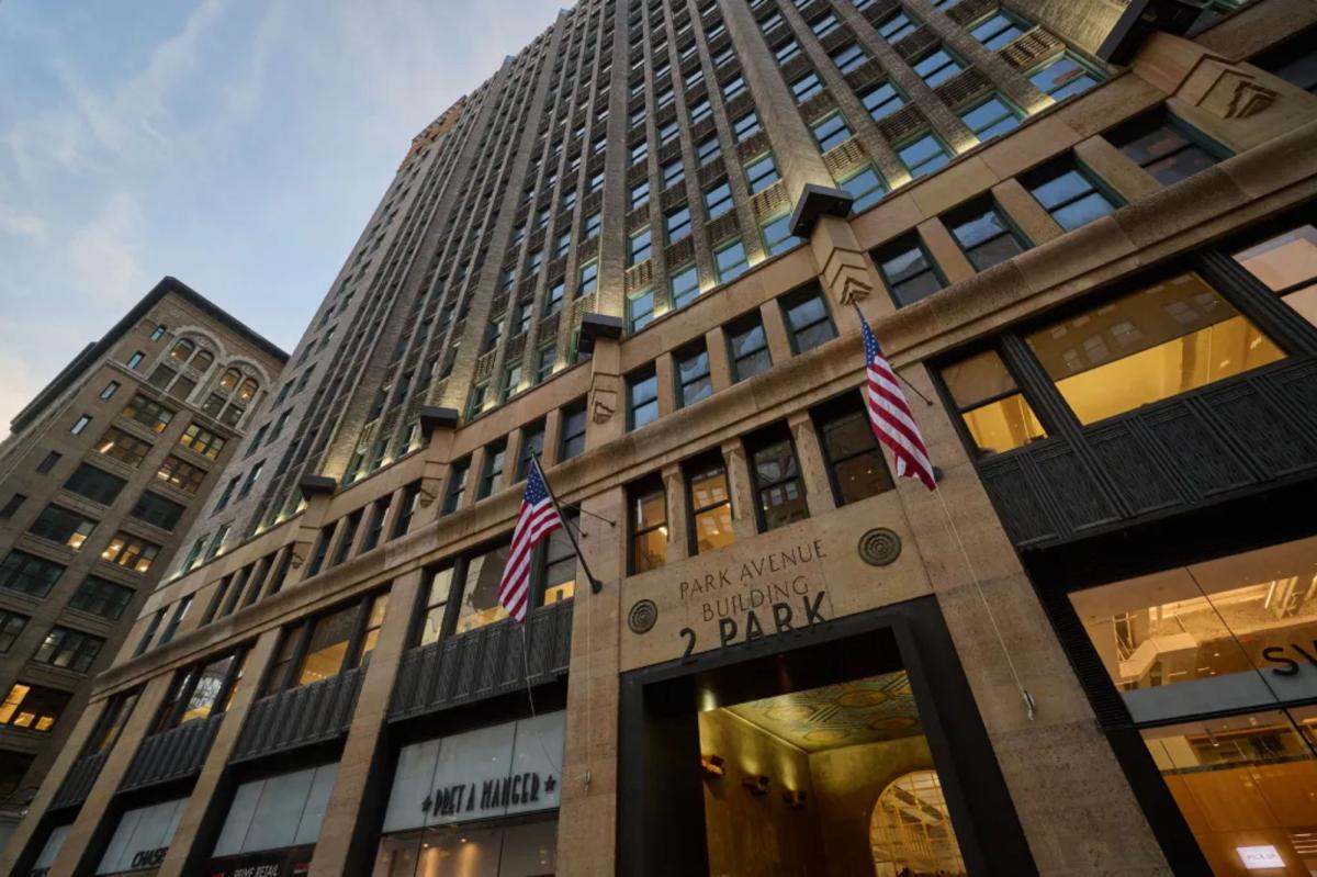 2 Park Ave. hits 90% occupancy after $360M buy, leasing spree