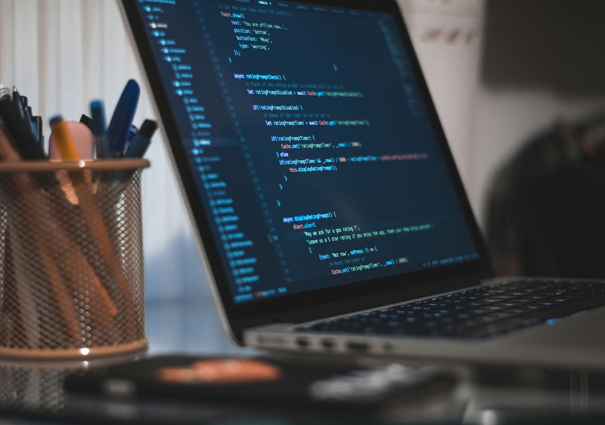 7 Python Skills Freelancers Need to Earn More in 2026