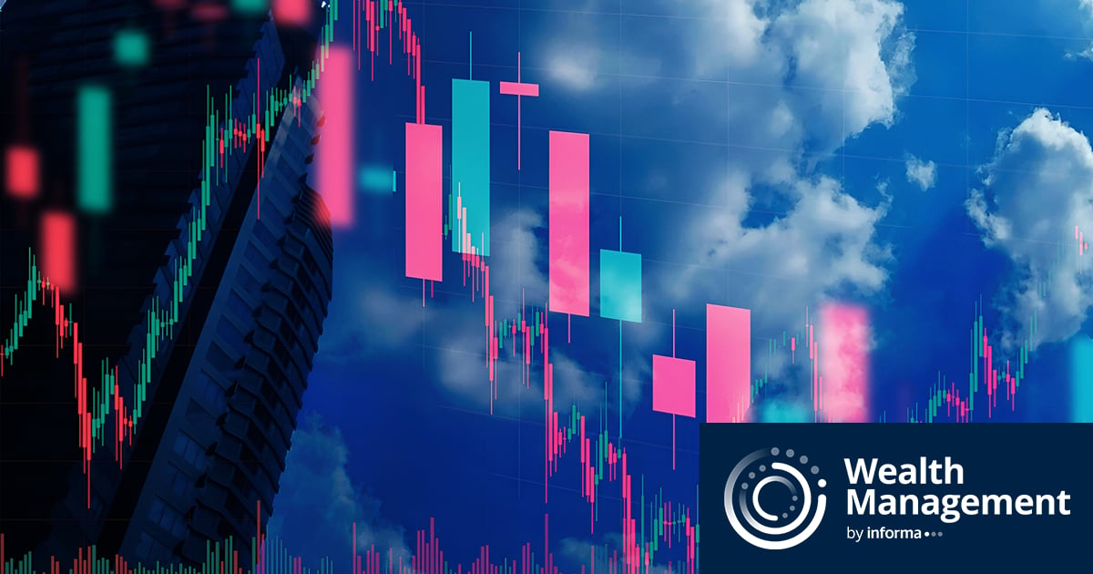 Advisor Sentiment Slips; Decline Expectations Hit Record High