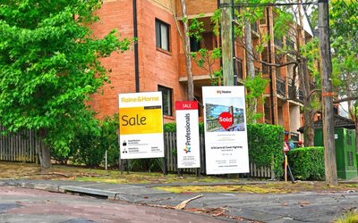 Australian Tax Overhaul Hits Property, Spurs Shift to ETFs and LICs