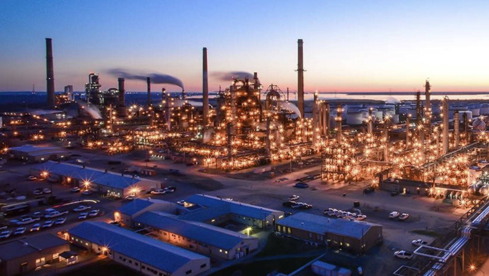 Beyond Cyclicality: The 12 Energy Stocks Poised for High-Growth Trajectories