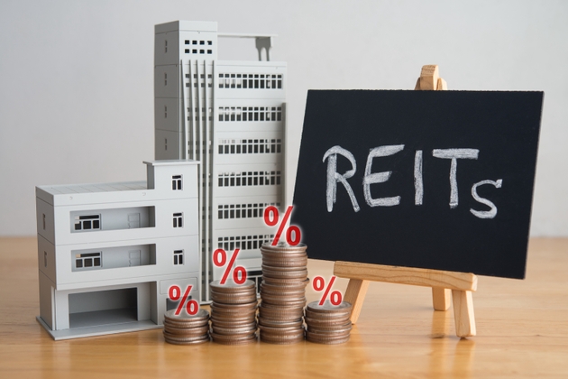 Cheapest Large-Cap REITs Over $10B: VICI, GLPI, DOC, OHI