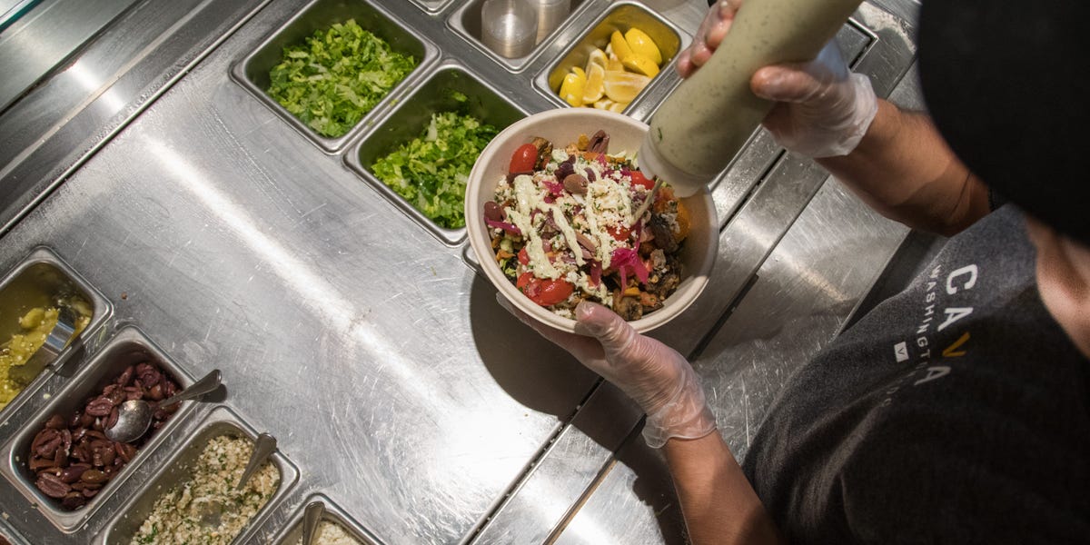 Chipotle, Cava Win as Diners Trade Up, Not Down