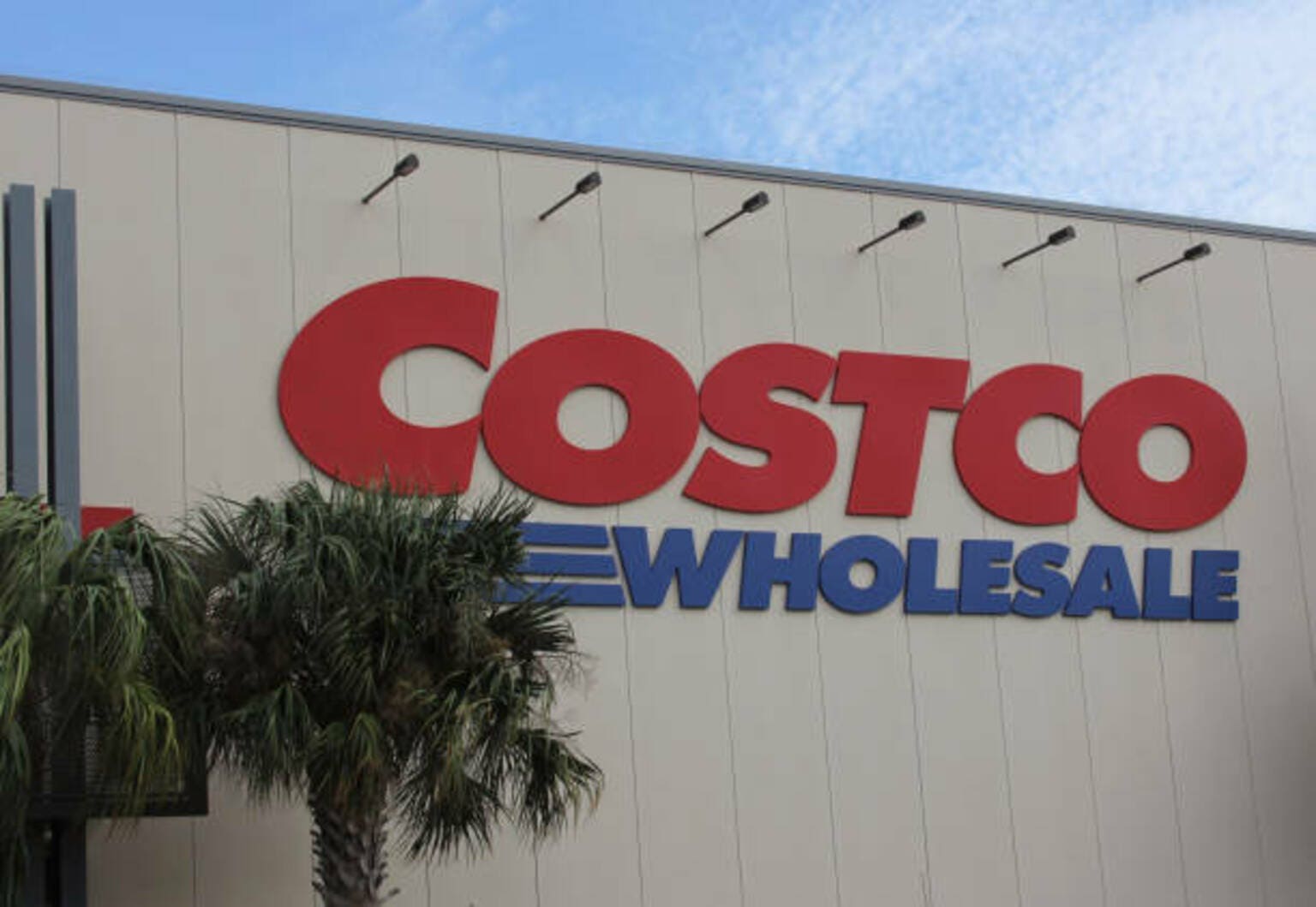 Costco Q3 Earnings: Flywheel Spins, Price Reflects It