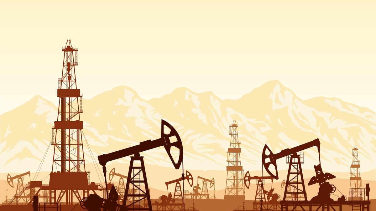Crude Oil Plunges 5% After Trump's Iran Peace Deal