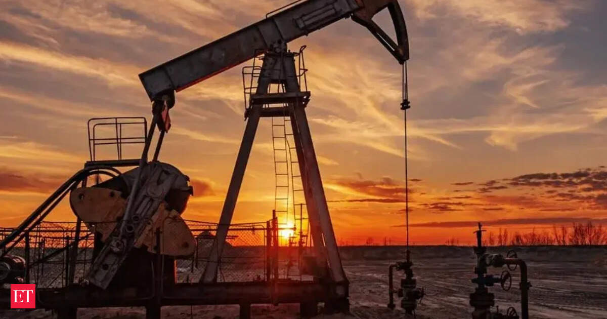 Crude Oil Price Forecasts Point to Sustained Levels Through 2026