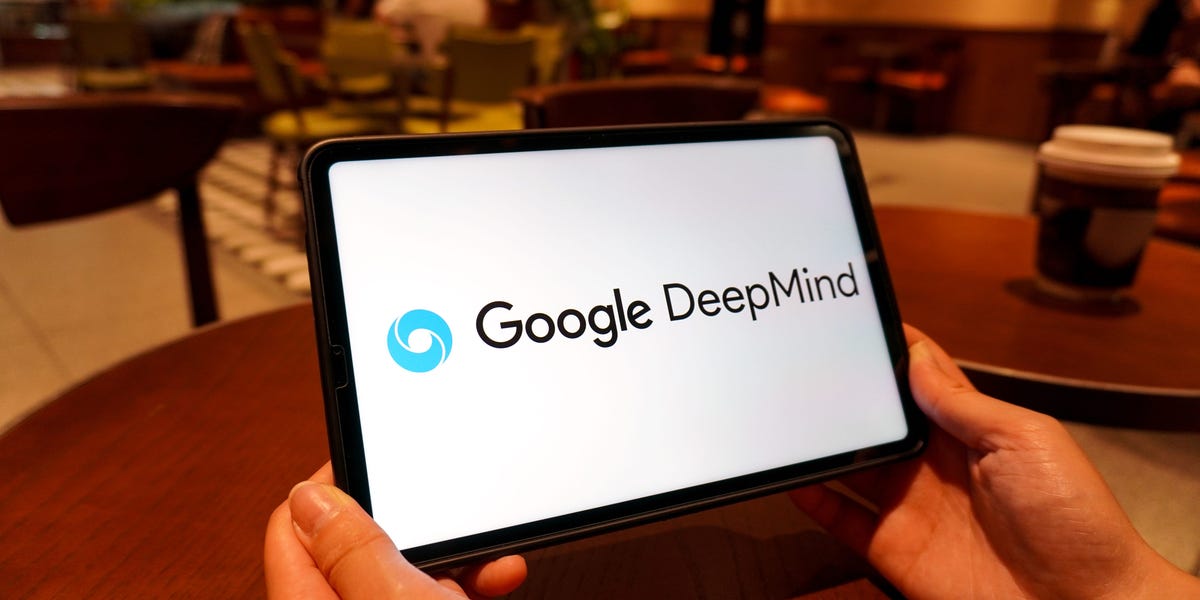 DeepMind economist sees no AI job bloodbath yet, warns of layoff cascade