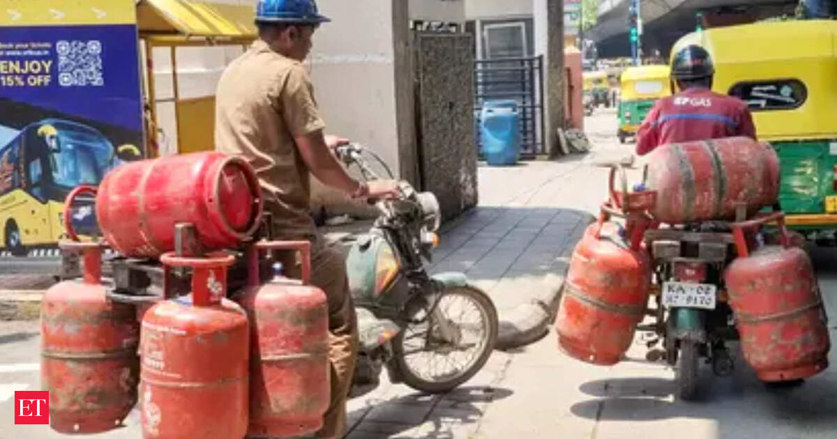 Delhi Government Prohibits Direct LPG Sales at Storage Facilities