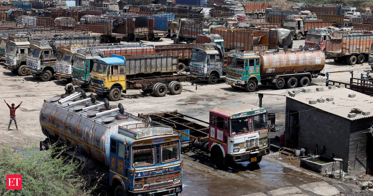 Diesel Crunch Sidelines 20% of India's Trucks, Freight Rates Spike