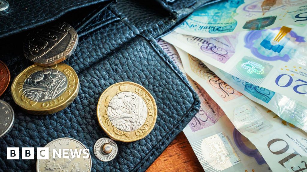 Finance-help scheme 'unlocks £1.4m' for Wolverhampton residents