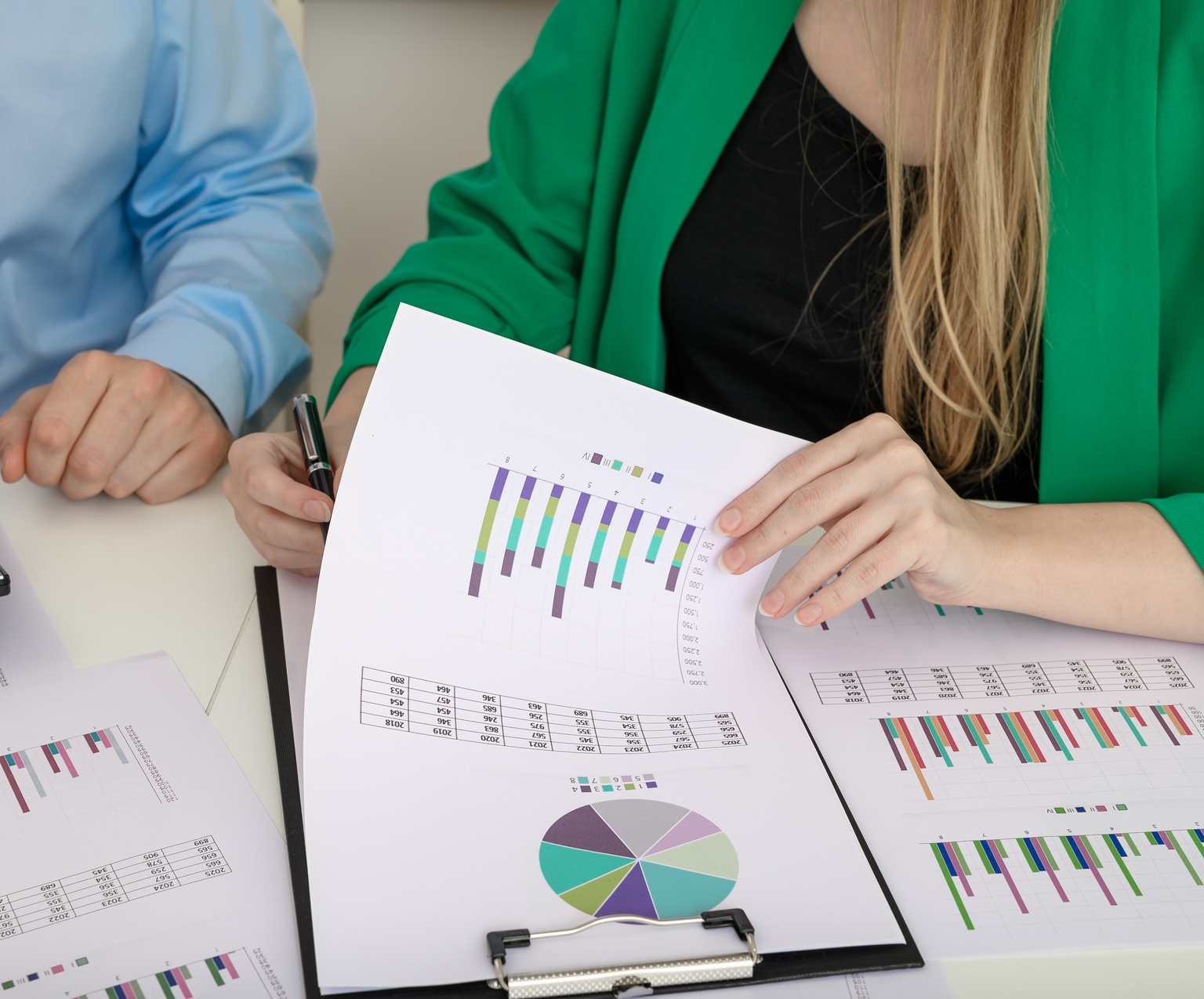 Financials Stay Overbought for 22 Straight Sessions