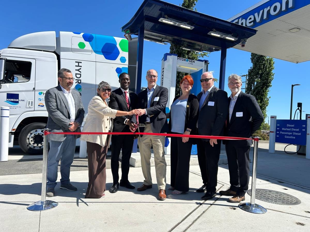 HTEC Opens Canada's First 700 Bar Commercial Hydrogen Truck Station
