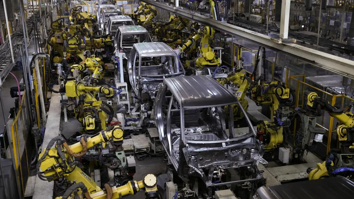 India July factory growth weakens to five-year low of 53.5