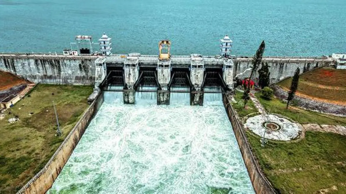 India reservoir storage 64%, 18 points below year-ago level