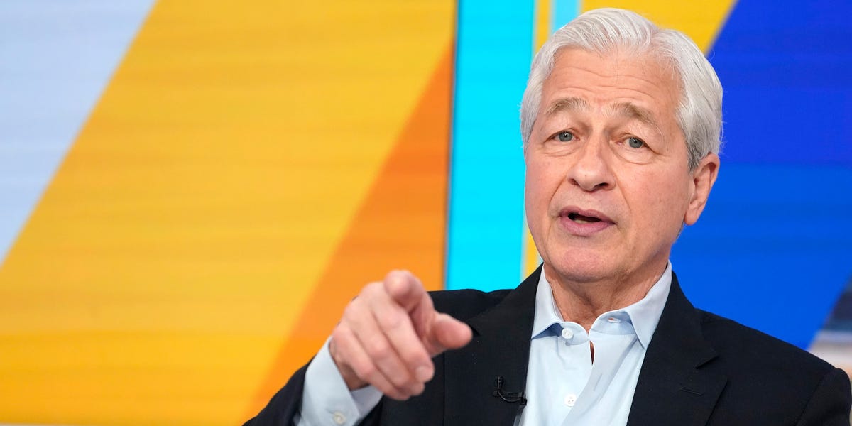 Jamie Dimon Cautions Over New York Tax Burden as Office Demand Climbs