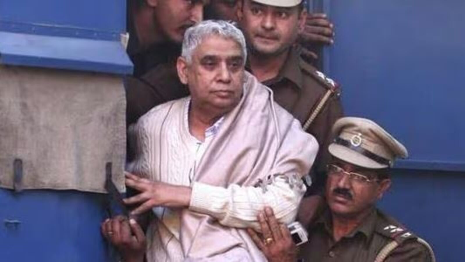 Legal Precedent and Public Order: Controversial Preacher Rampal Released After 11-Year Detention