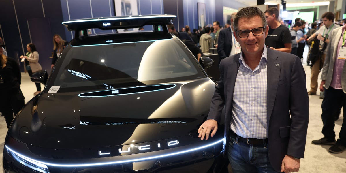 Lucid COO Departure Puts Capital-Efficient Robotaxi Claim in Focus