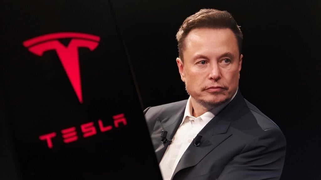 Newsom-Musk Feud Puts TSLA's California Subsidies in Focus
