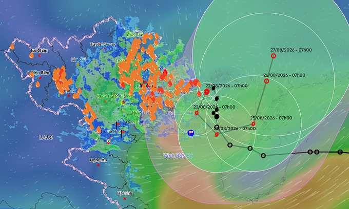 Northern Vietnam faces 600 mm of rain as storm stalls over Gulf of Tonkin