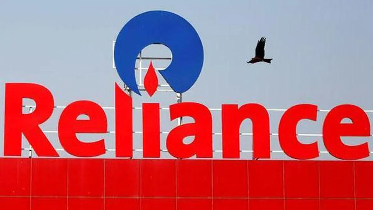 RIL's ₹10 Lakh Crore AI Bet Reshapes Indian Data Centre Sector