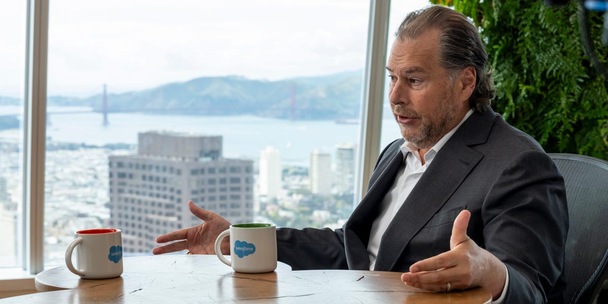 Salesforce Cuts: AI Threat Pushes SaaS Into New Phase