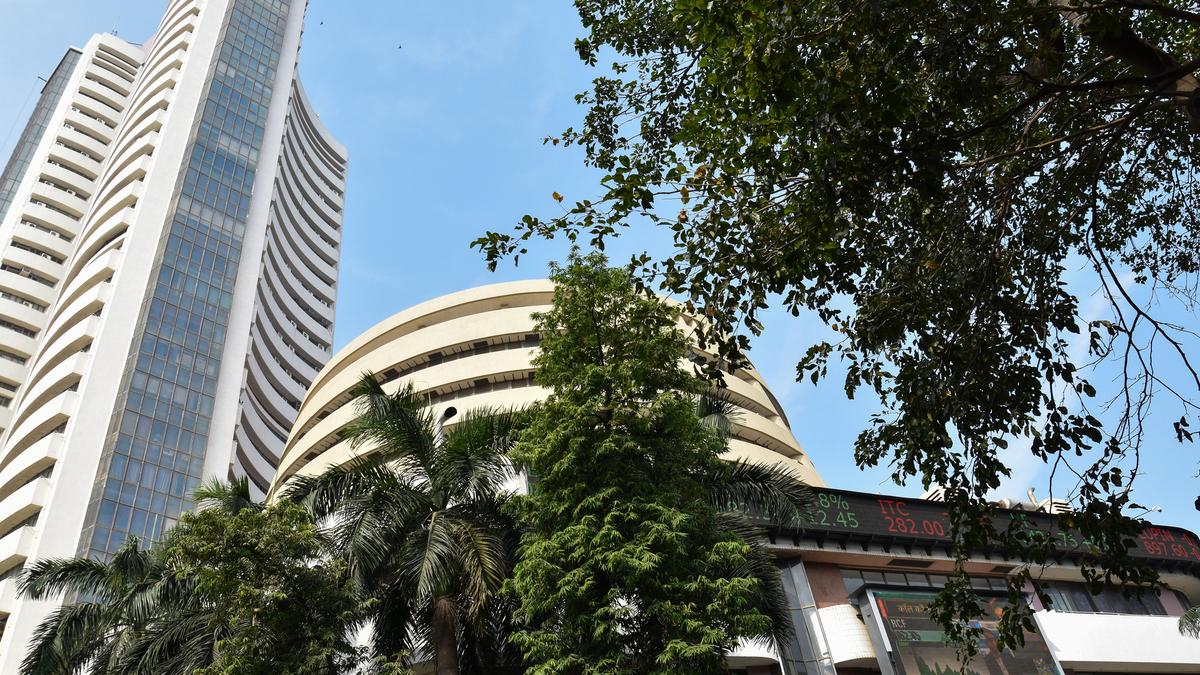 Sensex, Nifty Jump 400+ Points on Crude Slide, FII Buying