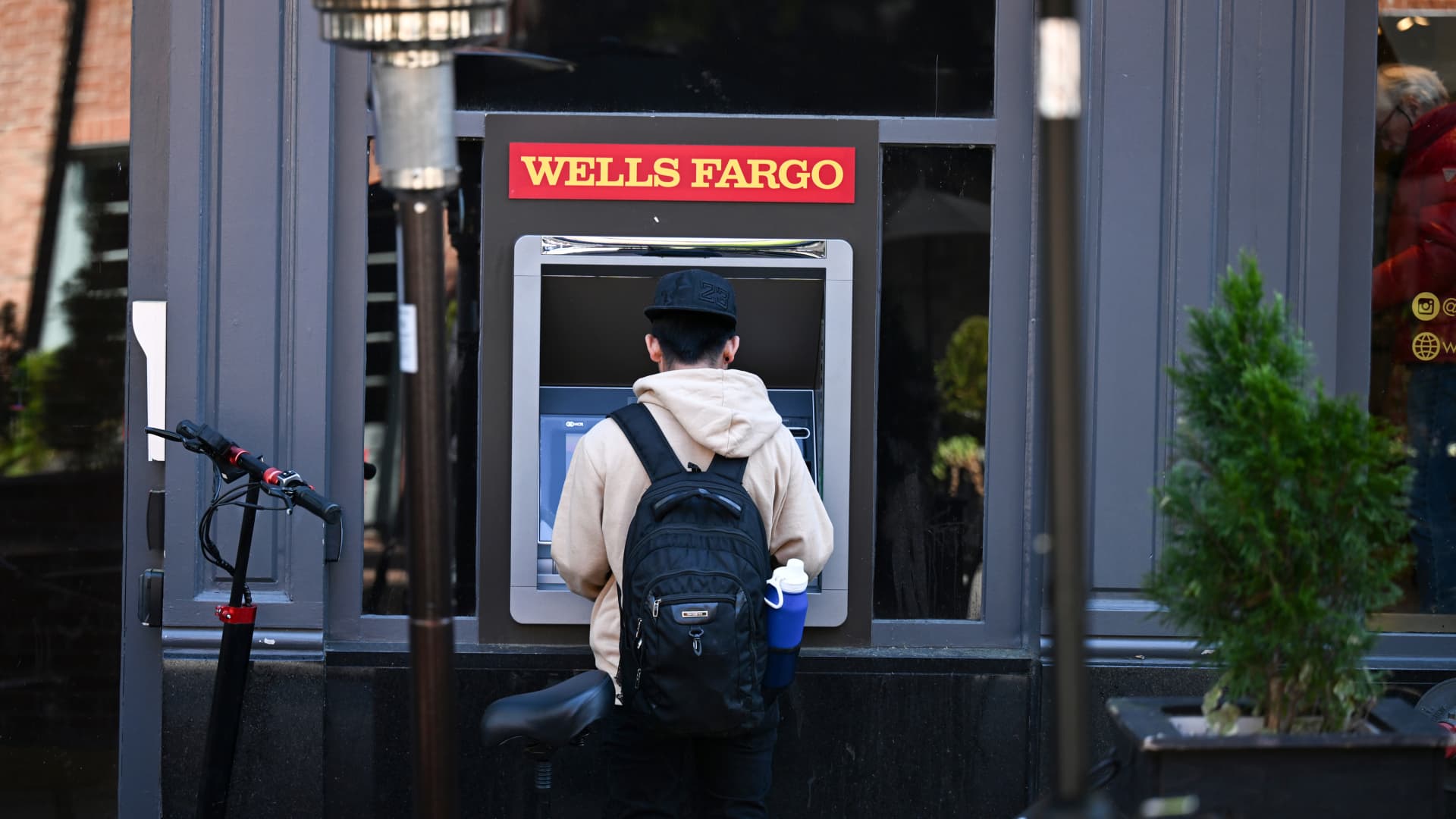 Six Big Banks Report Tuesday as Earnings Season Opens