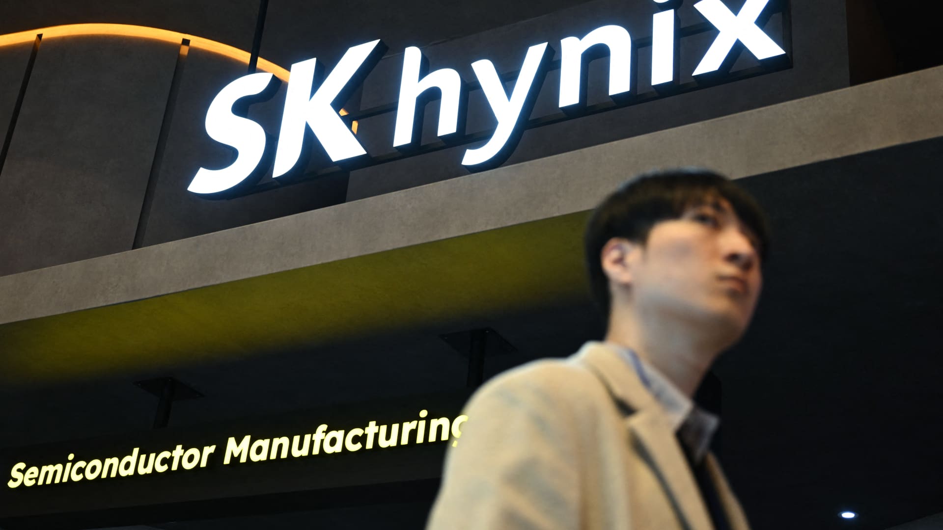 SK Hynix Seeks $29 Billion in Nasdaq Listing for AI Expansion