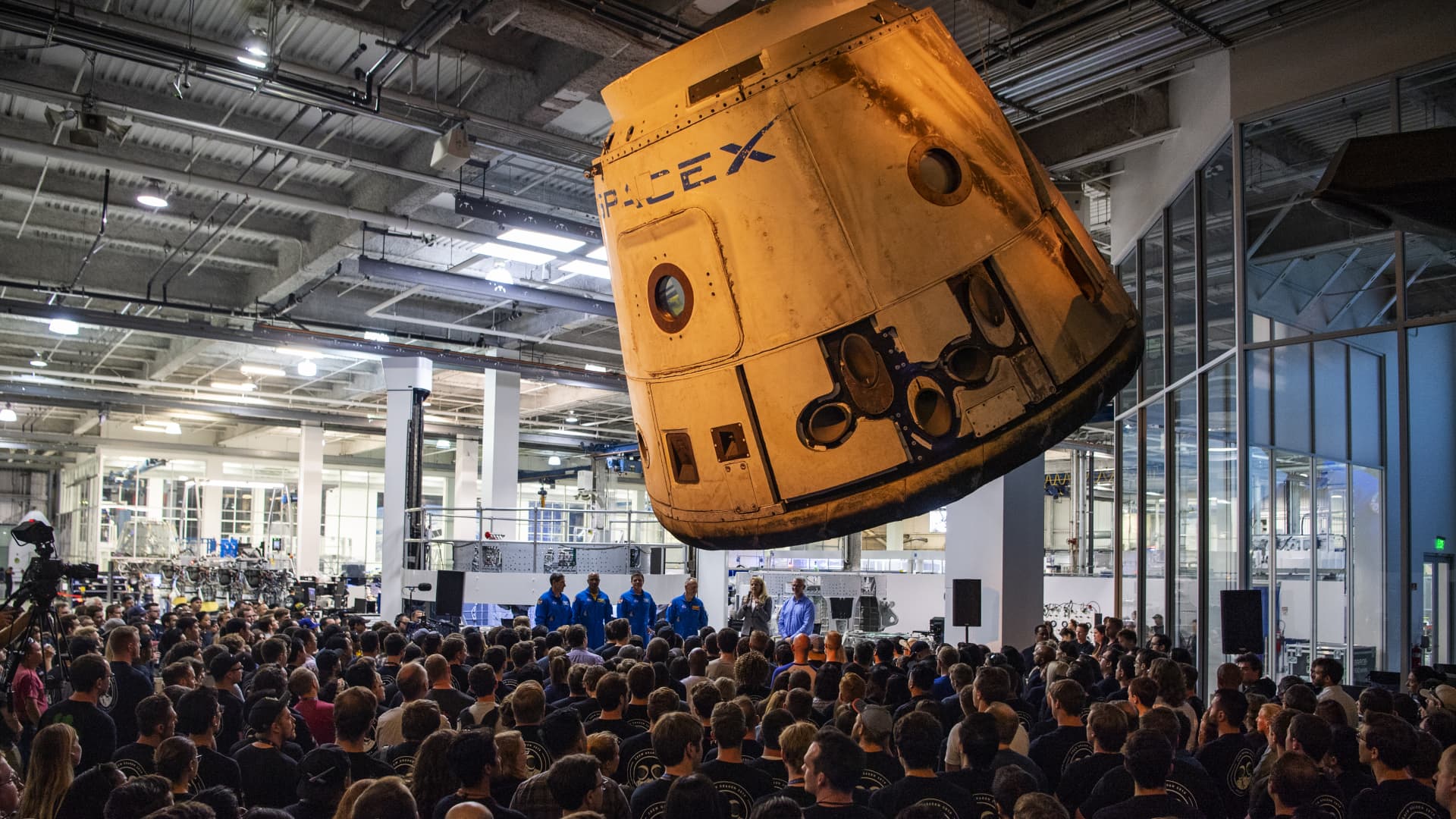SpaceX Options Flows Bullish Ahead of Nasdaq 100 Inclusion