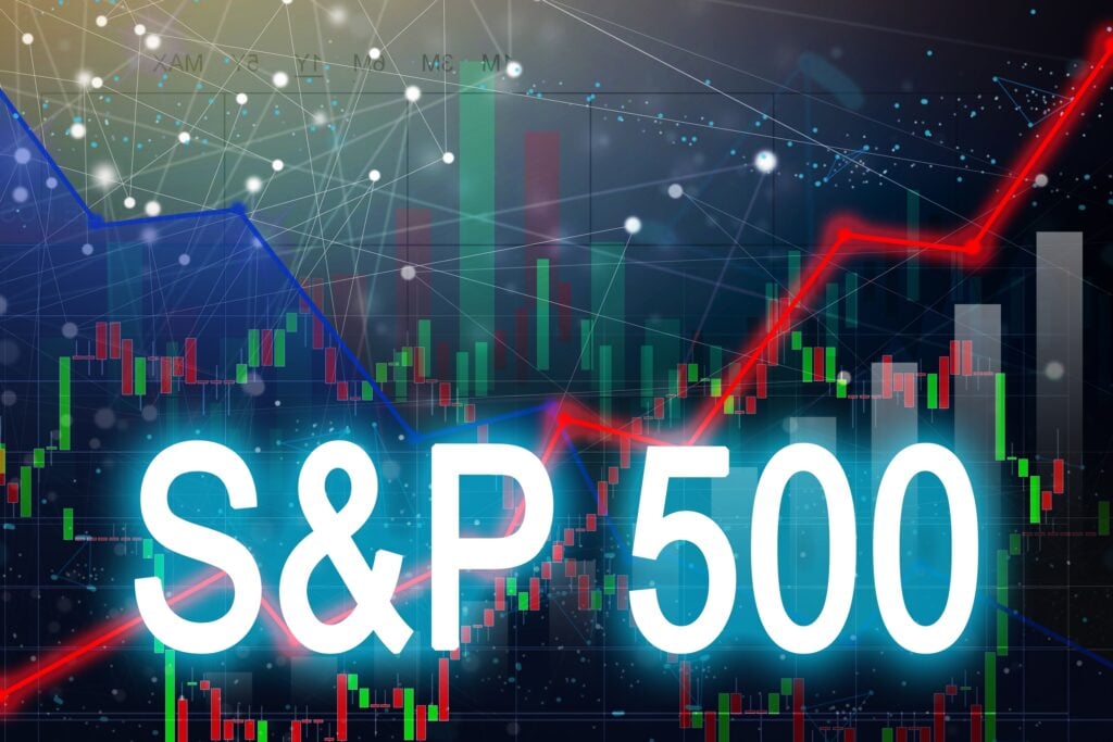 SPY Breaks 7,000 Milestone as Energy Volatility Diverges From Equities