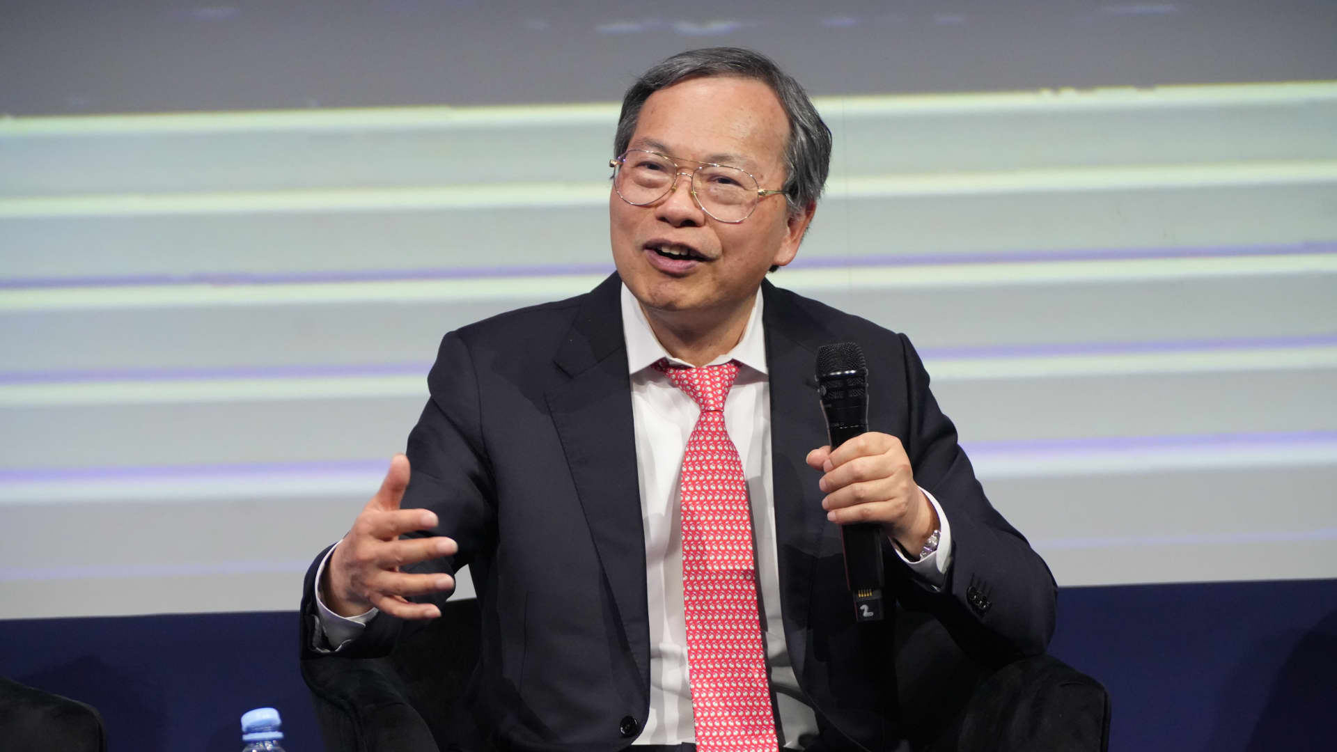Super Micro's $7B Financing Plan Hits 9% After-Hours Dip