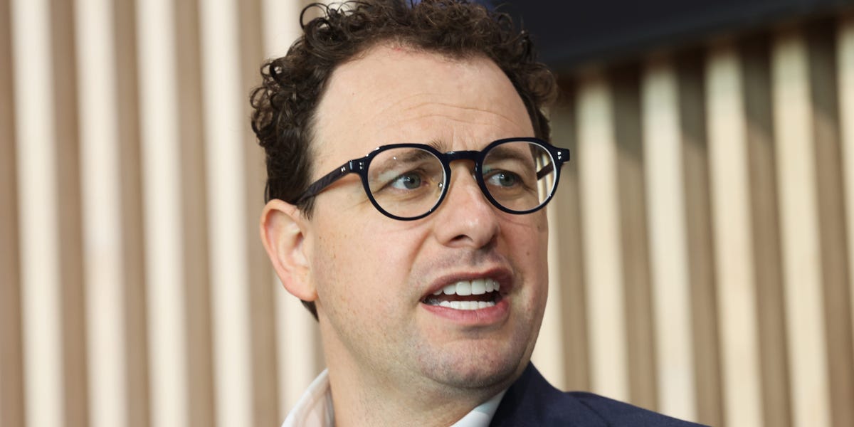 The 'Mythos' Paradox: Anthropic’s Latest AI Model Sparks Security Debate