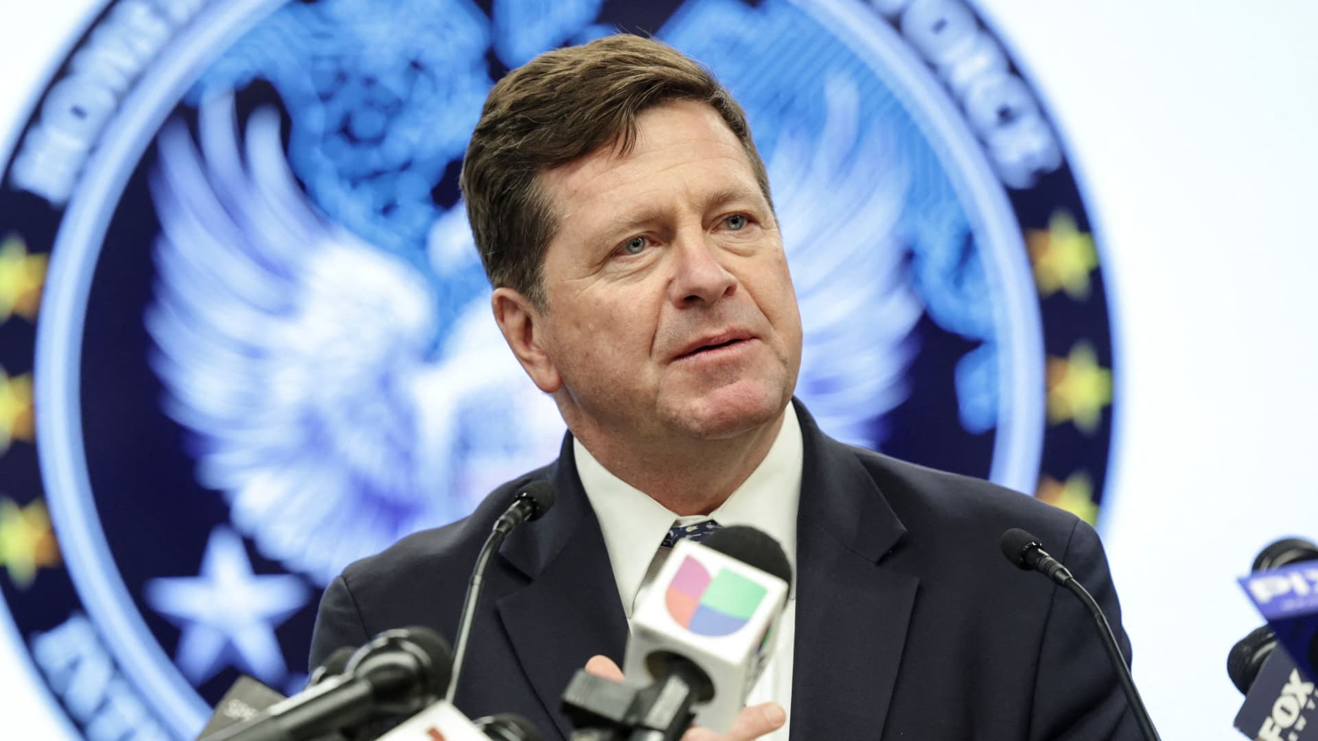 Trump taps Clayton for DNI as FISA deadline looms