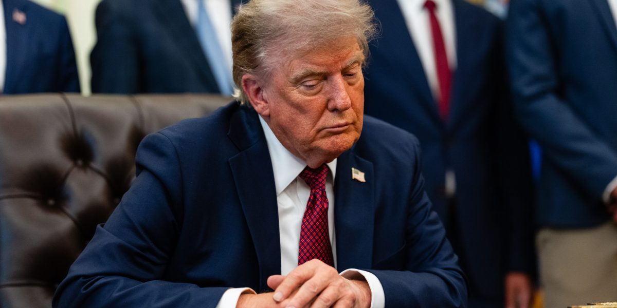 Trump Trade bets sink 16% as Iran war, tariffs upend bets