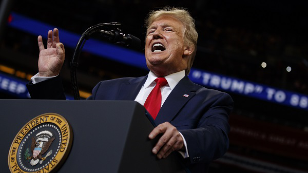 Trump's Iran Deal Stance Keeps Oil Risk Premium in Place