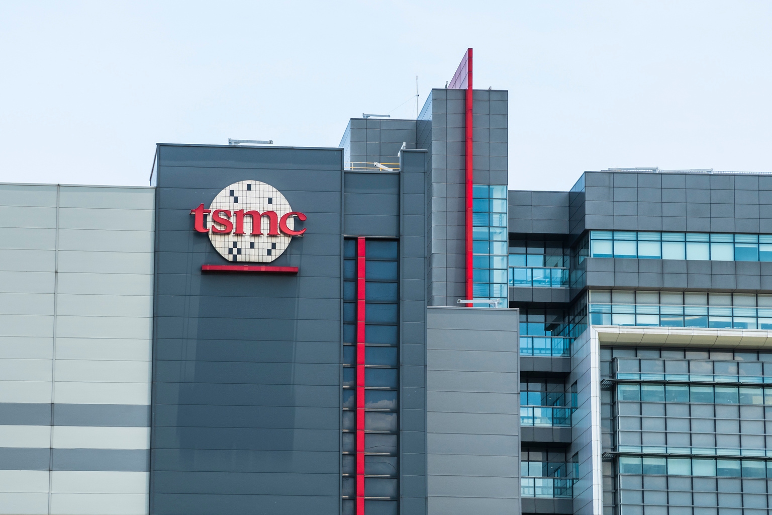 TSMC's Real Bottleneck: Power and Water for AI Fabs