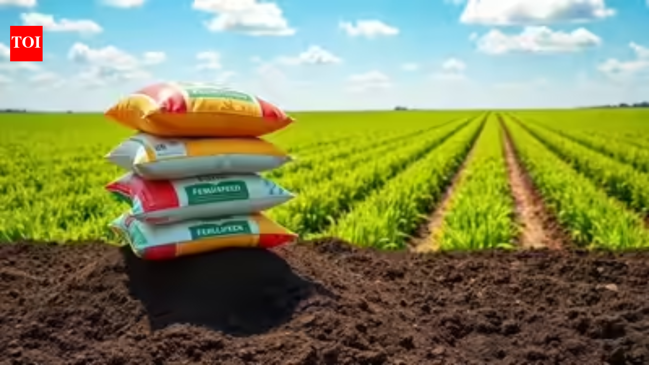 Two new urea plants to start production soon; govt says import dependence set to ease