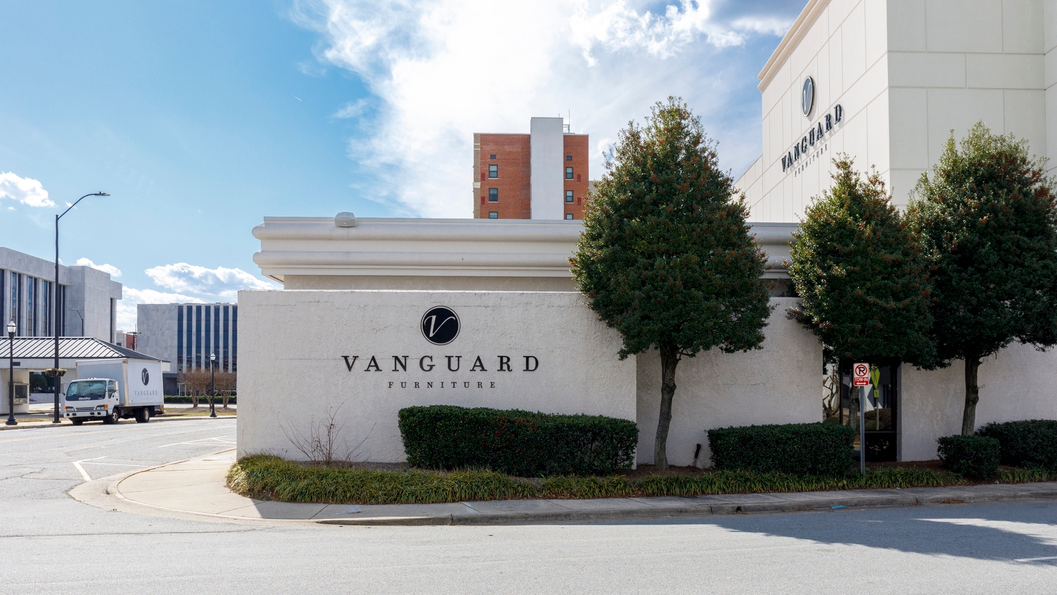 Vanguard's VSDB: Short Duration Bond ETF Bets on Curve Shift