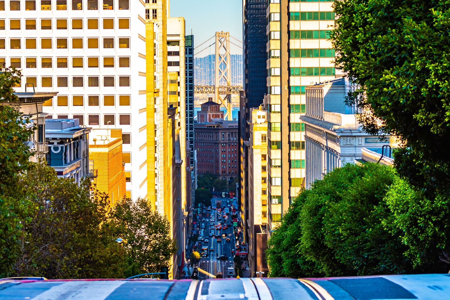 Why BlackRock California Municipal Income Trust (MUC) Remains a Compelling Yield Play