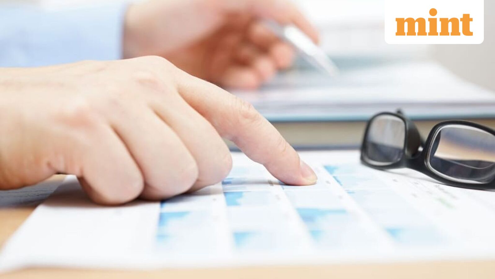 Why Daily Portfolio Checks Undermine Long-Term Returns