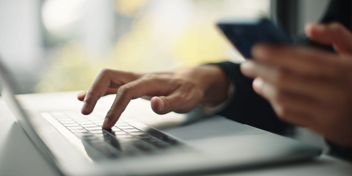 Why Email Beats In-Person for Salary Negotiation, Per a Former HR Chief