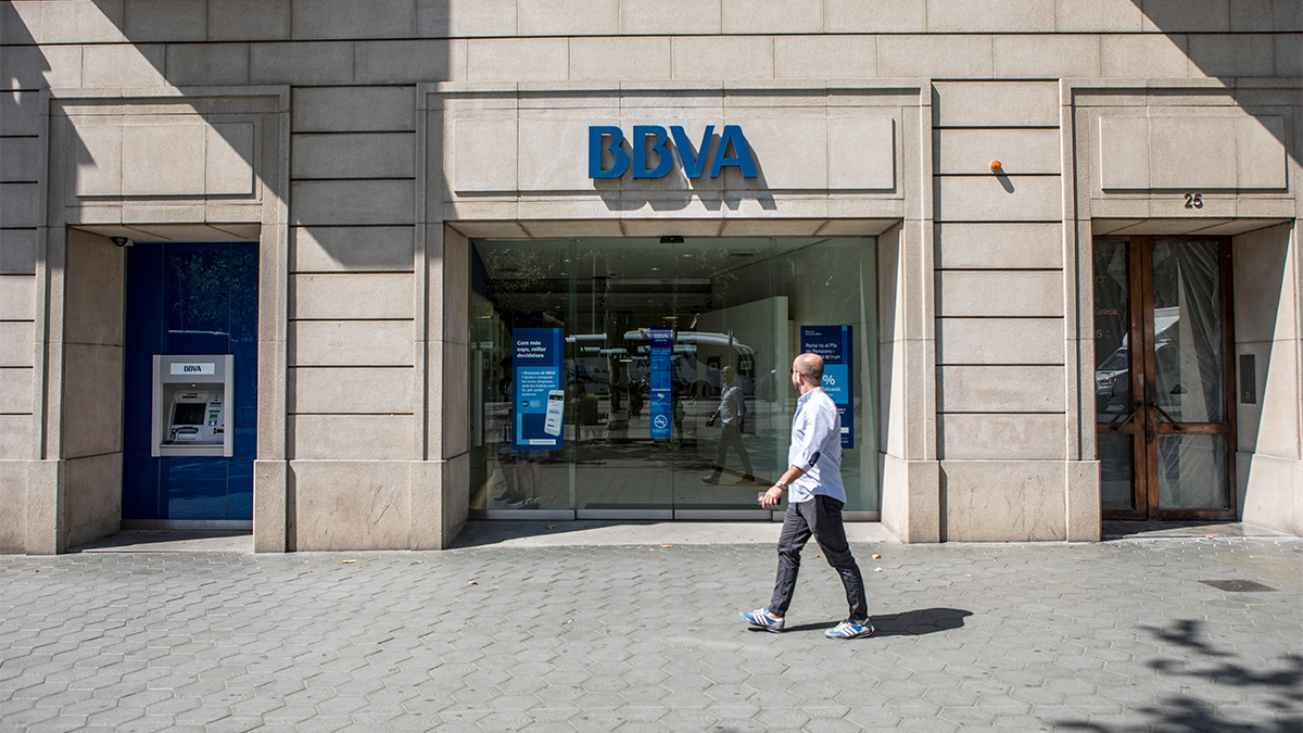 Why Employee Shadow AI is Your Company's Best Growth Signal