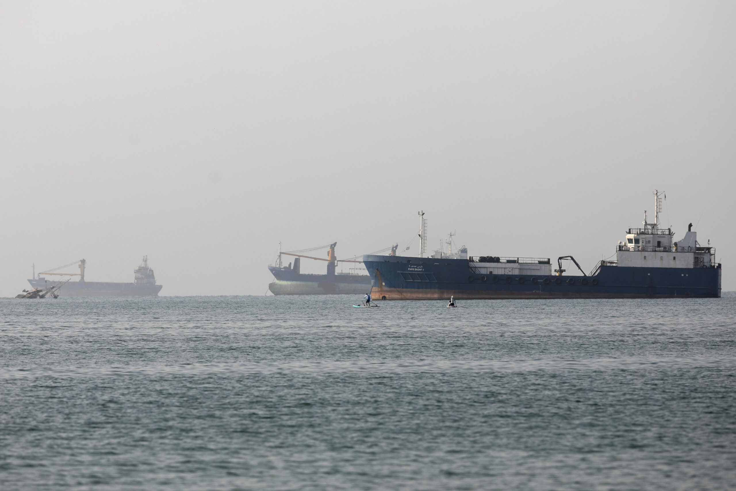 Zero Commercial Vessels Cross Strait of Hormuz After US Strikes